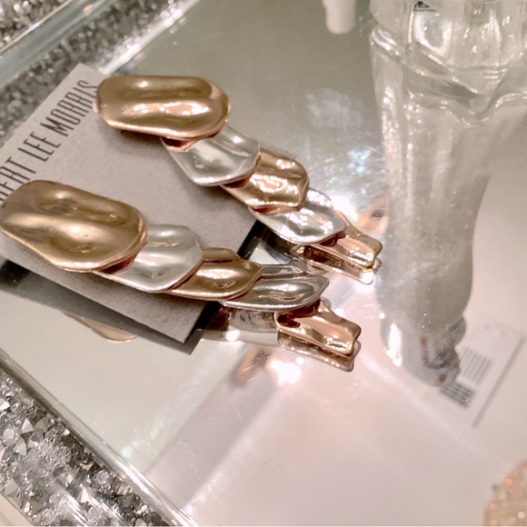 Beautiful statement earrings - Picture 3 of 3